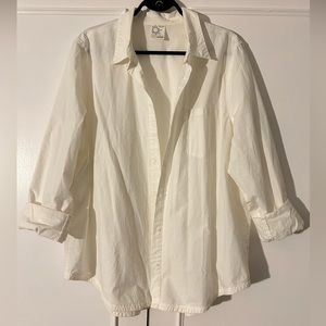 Offline by Aerie Creamy crisp white 100% cotton button down. Size XL.